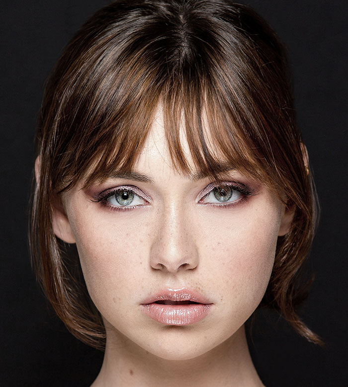 Basis make-up small