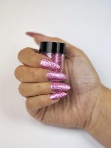 nails