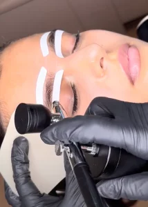 AirbrushbrowsMrs.HighbrowNinaNurian_900x