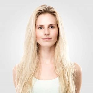 woman-blonde-square