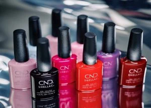 CND Shellac 4